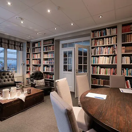 ネルモ ホテル&アパートメンツ 3* ハーフィエル